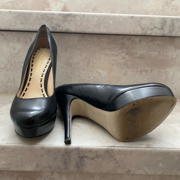 Enzo Angiolini Black Platform pumps size 6 - Picture 3 of 4